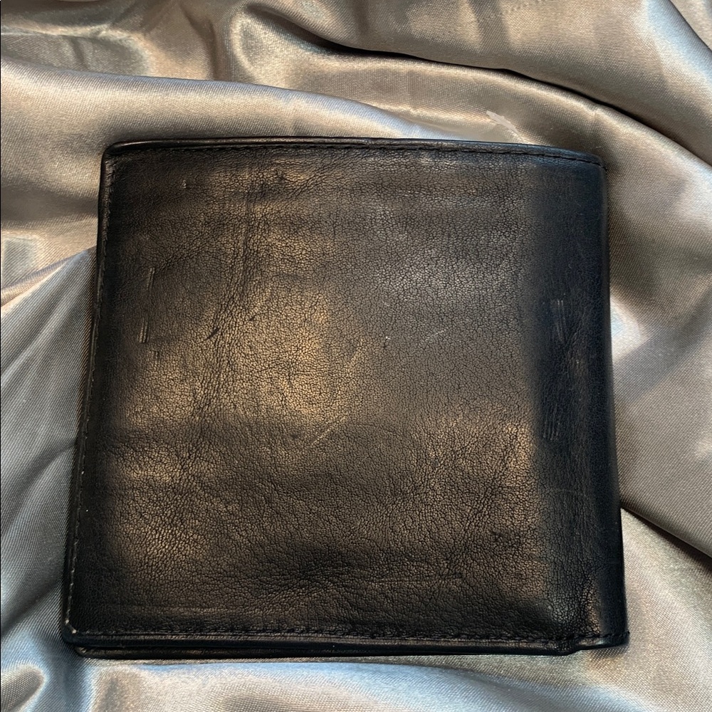 🌹Rolfs •  VINTAGE Black Genuine Leather Classic Wallet